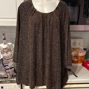 X womens Catherine’s dressy stretch 3/4 sleeve metallic plus size top 4X.  EUC